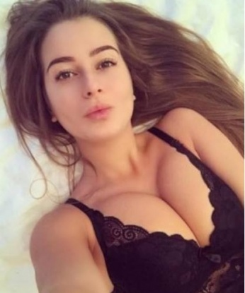 В моем объятии ты окунешься в мир страсти и наслаждения. Позволь мне показать тебе невероятные возможности удовольствия. У меня есть множество услуг, которые удовлетворят самые смелые желания. Мои клиенты говорят, что я искусная настоящая профессионалка и всегда остаются довольны. Я живу в Москве, городе, где можно обнаружить все прелести взрослой жизни. Смотри фото и сделай свой выбор - я жду тебя! 😉🌟💃💋 7027, 26 лет